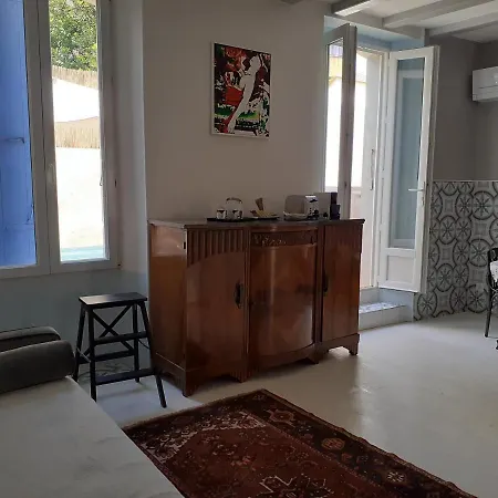 Casa Azul & Blanca